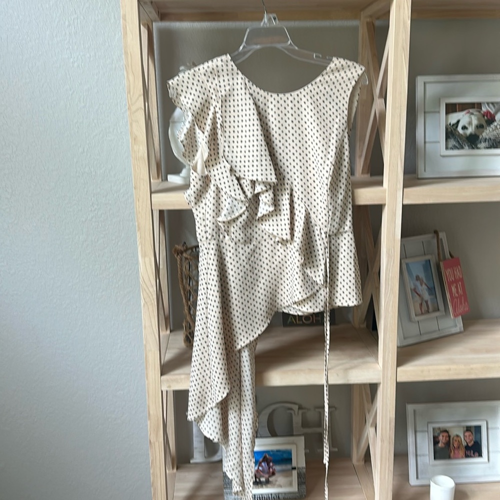 BCBG MAXAZRIA BLOUSE